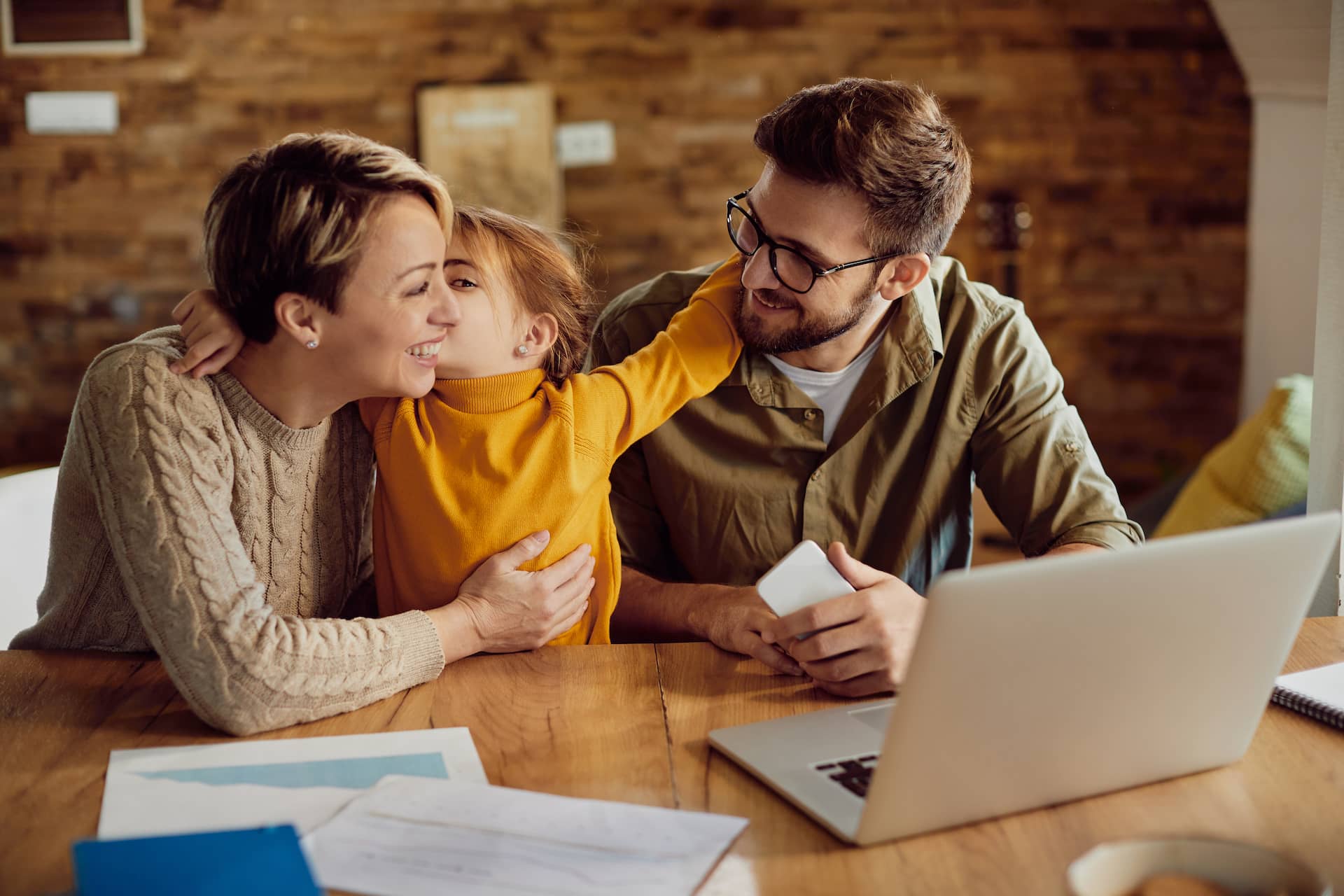 6 Motivos pelos quais a iad é uma boa opção para pais jovens